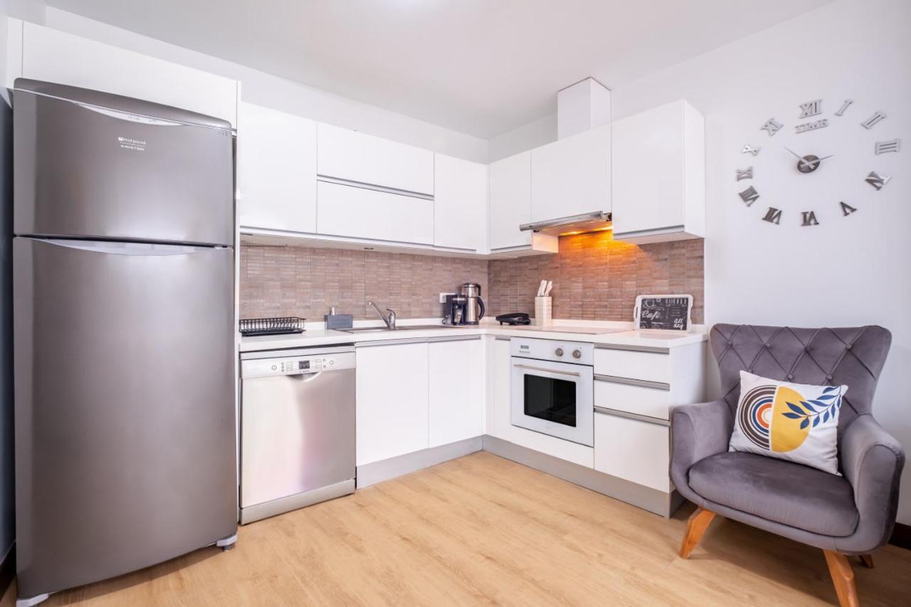Charming Flat With City View In Atasehir Istanbul Exterior foto